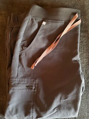 Figs Zamora Jogger Scrub Bottom